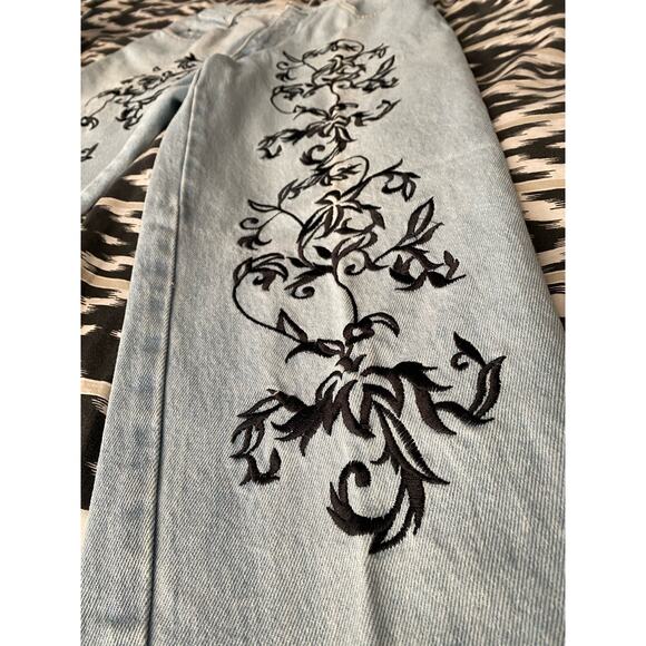 Vintage Embroidered D’Mode Classix Straight Leg High Rise Denim Jeans Size 11/12 - Picture 2 of 11
